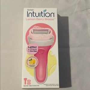 Schick Intuition Lemon Berry Breeze‎ Razor